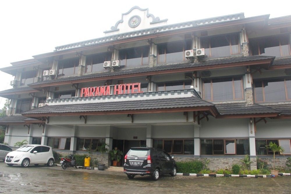 Hotel Parama Пунсак Екстериор снимка